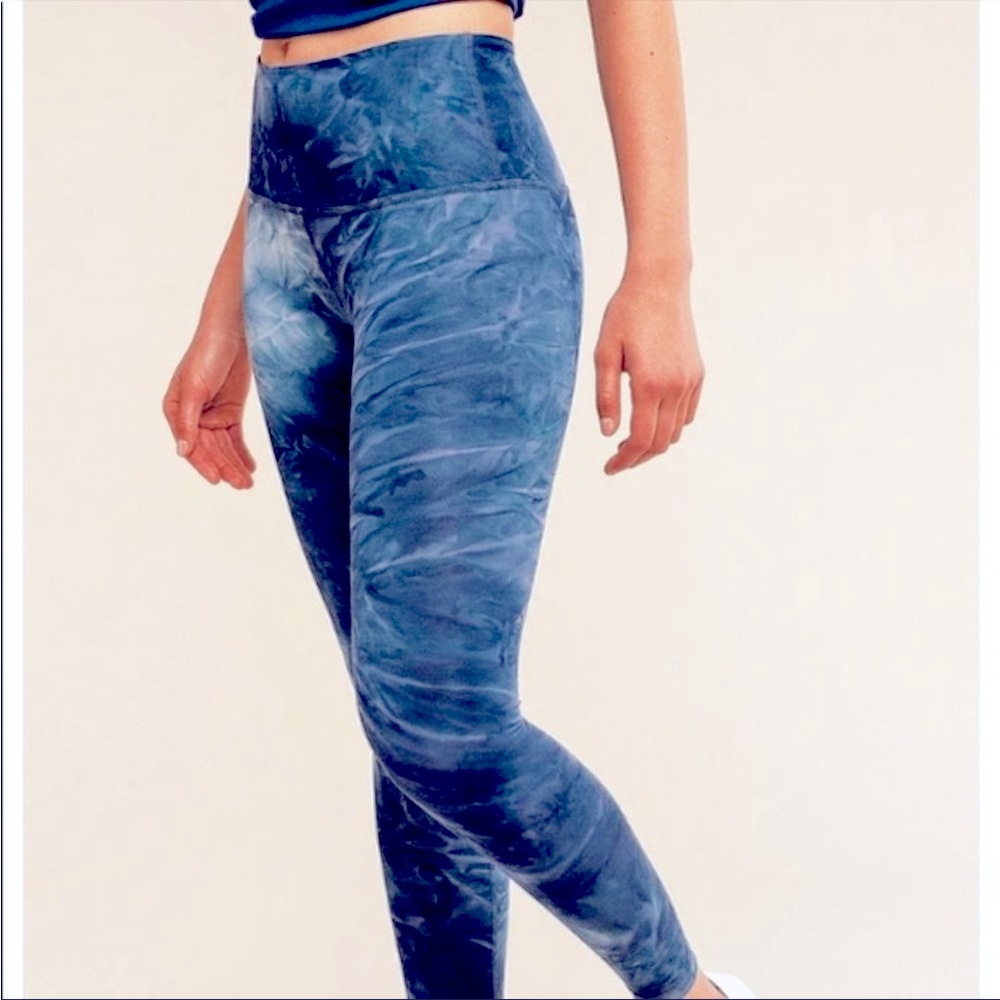 B3 x Beyond Yoga Twist Dye High Waist Legging
